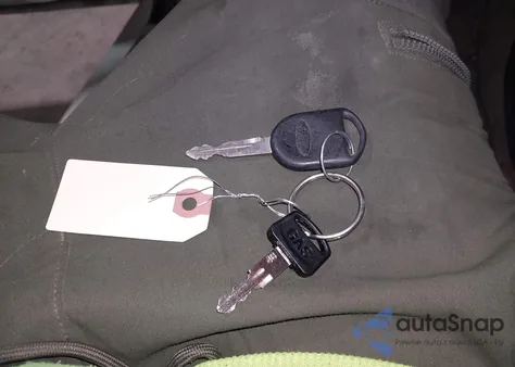 2011 Ford Focus Se from USA, damaged, VIN 1FAHP3FN9BW143151